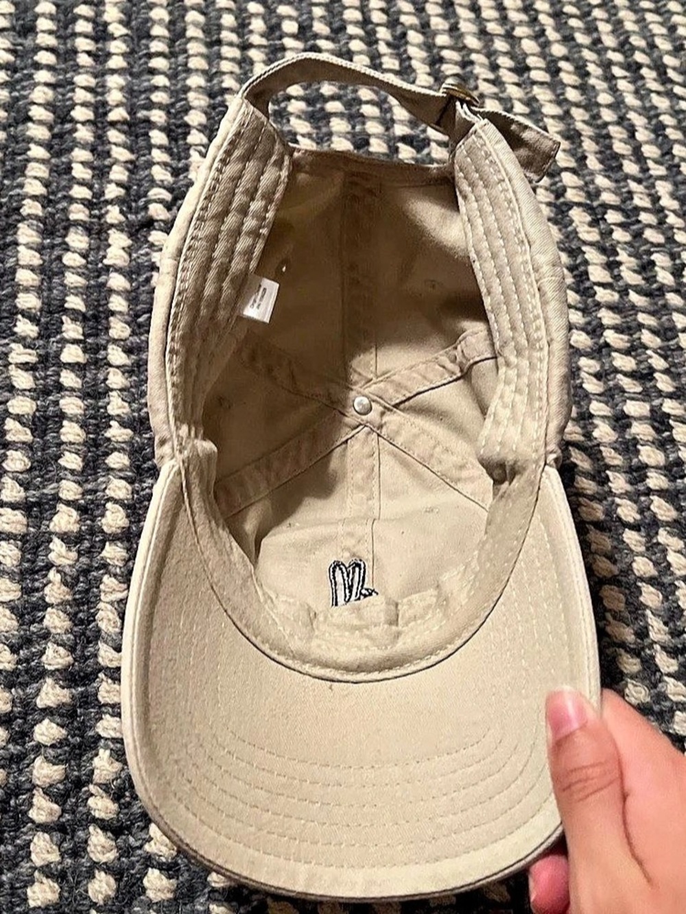 Embroidered Logo Baseball Cap Beige - Picture 2 of 3